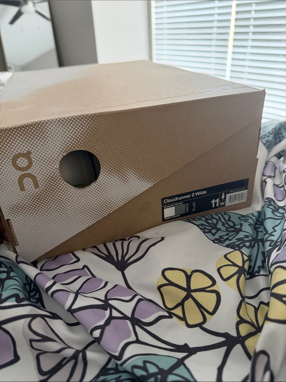 Shoe Box Image - Not VR Related